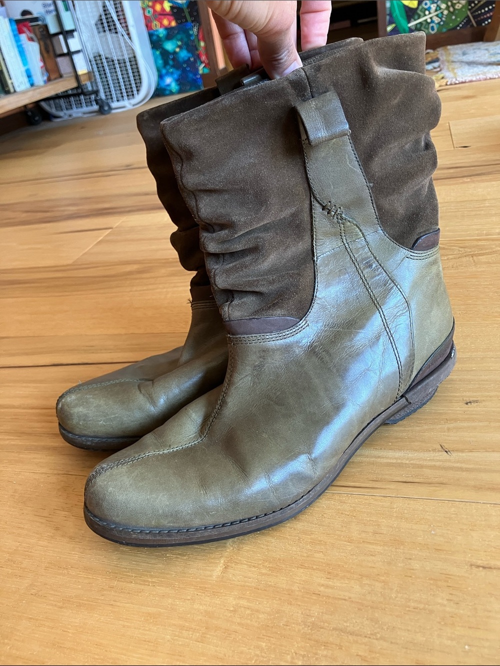 Patagonia Addie Leather & Suede Pull-On Boots, size 9